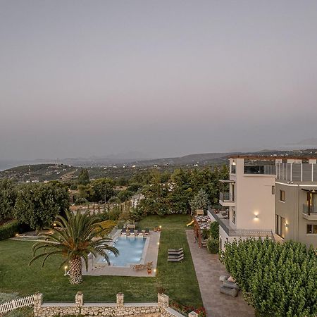 Tria Monastiria Villa Heora - The Floating Residence מראה חיצוני תמונה