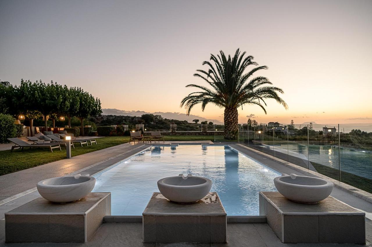 Tria Monastiria Villa Heora - The Floating Residence מראה חיצוני תמונה