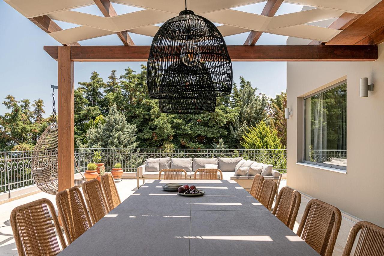 Tria Monastiria Villa Heora - The Floating Residence מראה חיצוני תמונה