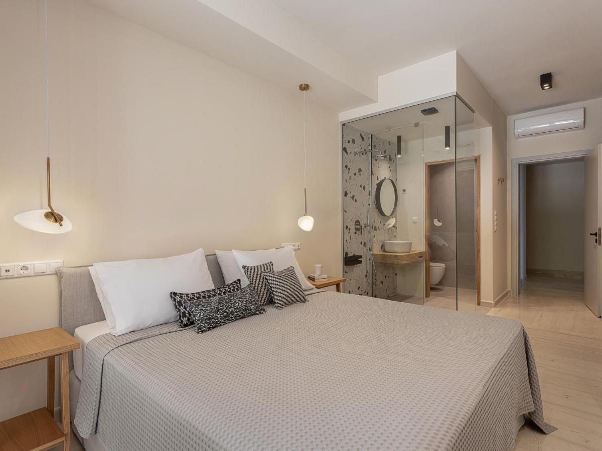Tria Monastiria Villa Heora - The Floating Residence מראה חיצוני תמונה