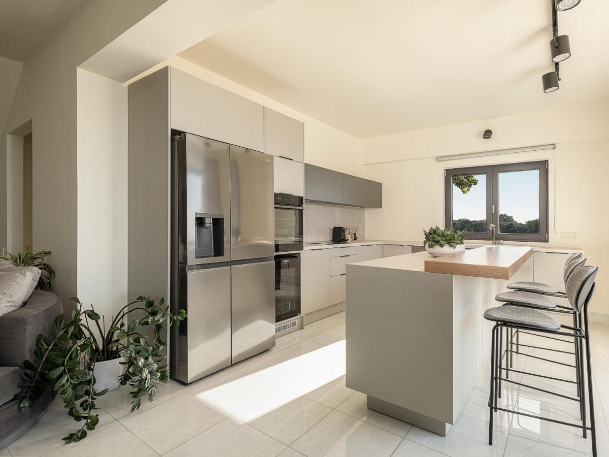 Tria Monastiria Villa Heora - The Floating Residence מראה חיצוני תמונה